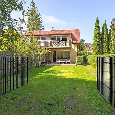 Letniskowy Lodge *